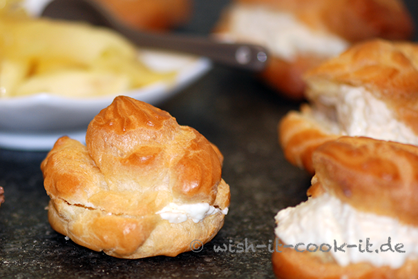 Profiterole-mit-Calvados-Creme