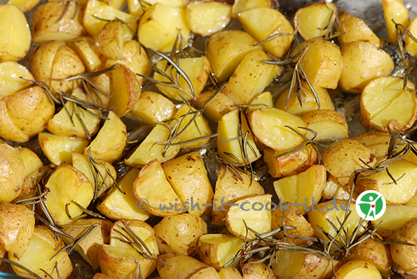 Backofen-Kartoffeln-mit-Rosmarin-basisch