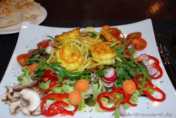 Salat-mit-Gambas