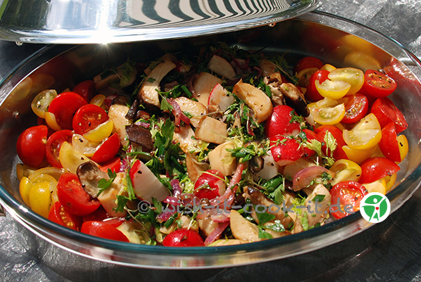 Kräuter-Salat-mit-Pilzen-basisch