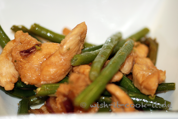 Wok-Hähnchen mit Erdnüssen - Wish it - Cook it