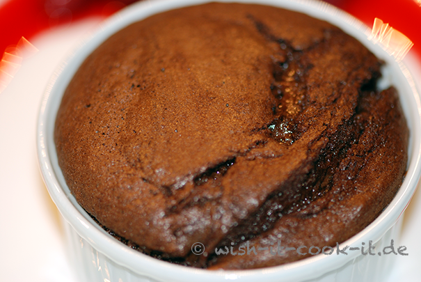 Schokoladenauflauf-halbflüssig