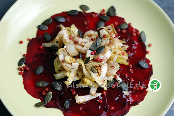 Rote-Beete-mit-Chicorée-basisch
