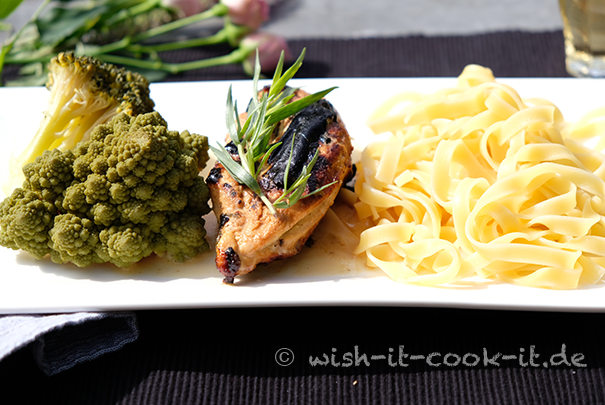 Estragonhähnchen-mariniert