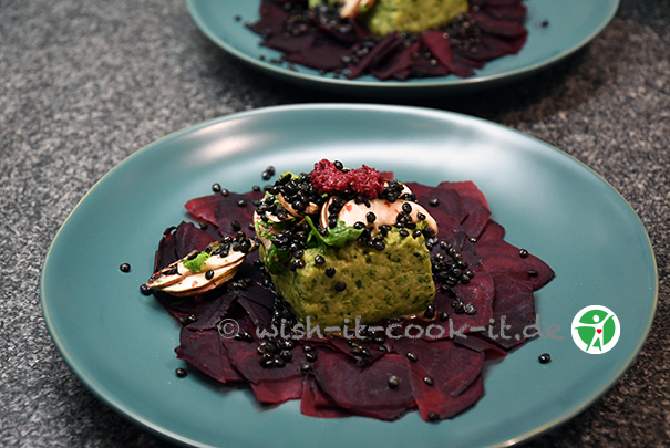 Gemüseturm-mit-Linsen